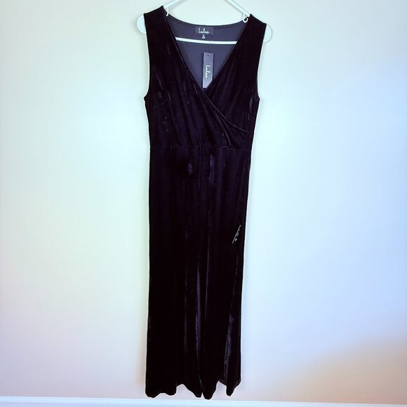 NWT Lulus Velvet Maxi Dress – Sz M - Picture 3 of 12